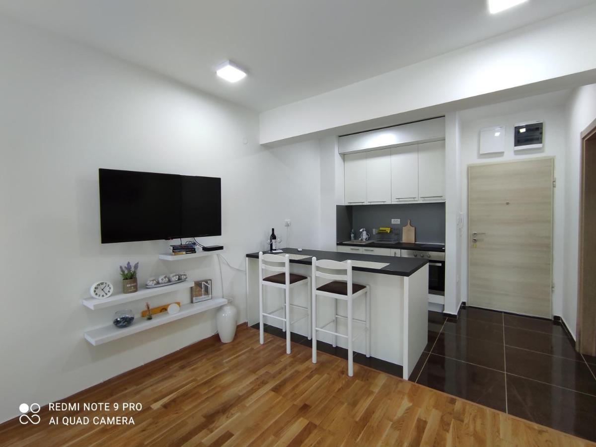 Comfort Studio With Sea View And Swimming Pool Bečići 外观 照片